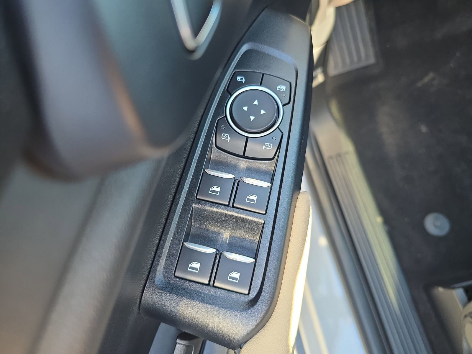 New 2025 Ford Ranger XLT w/ Trailer Tow Package RWD image 13