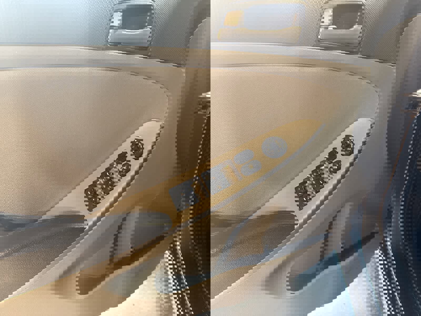 Used 2015 Hyundai Accent GLS image 17