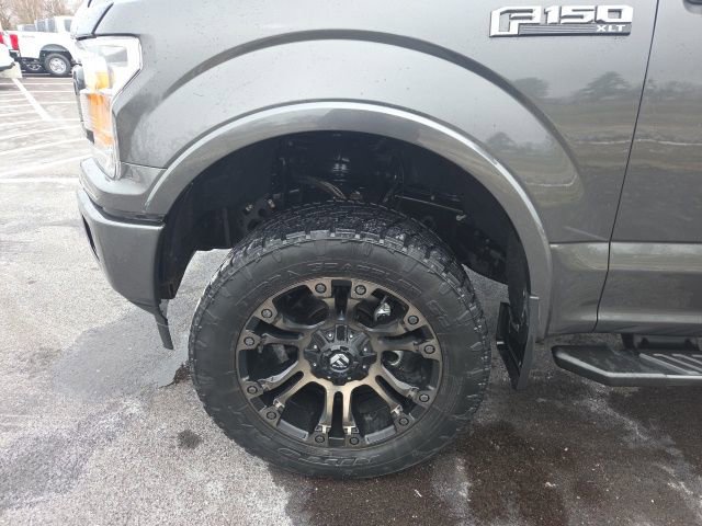Used 2020 Ford F150 XLT w/ Equipment Group 302A Luxury image 13