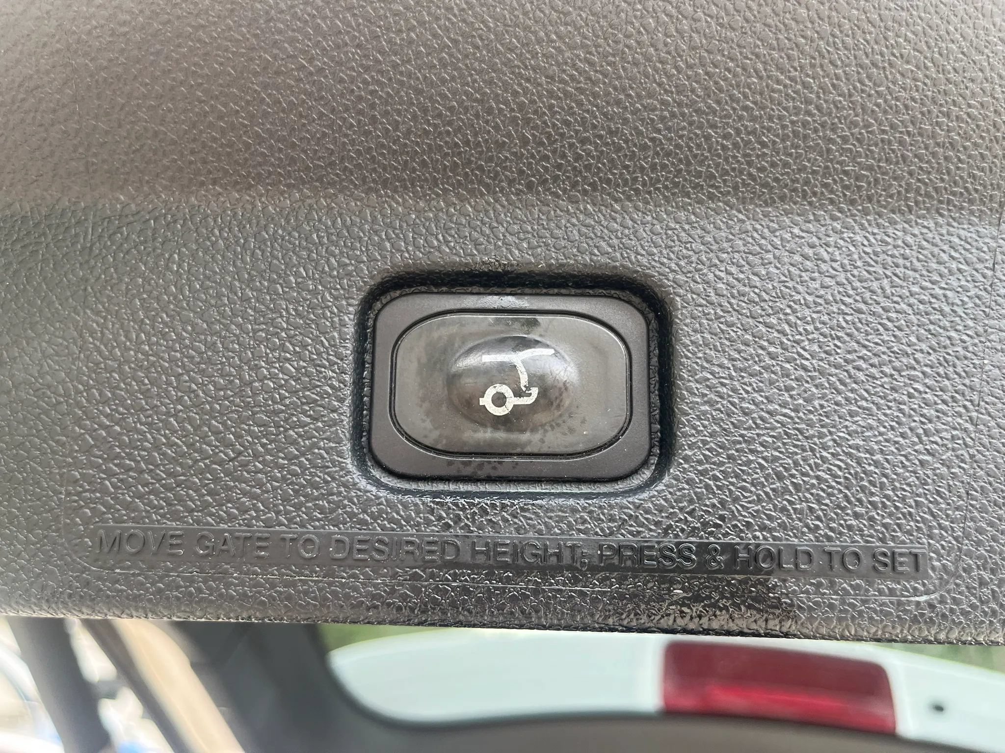 Used 2018 Ford Explorer Limited w/ Equipment Group 301A AWD/4WD image 35