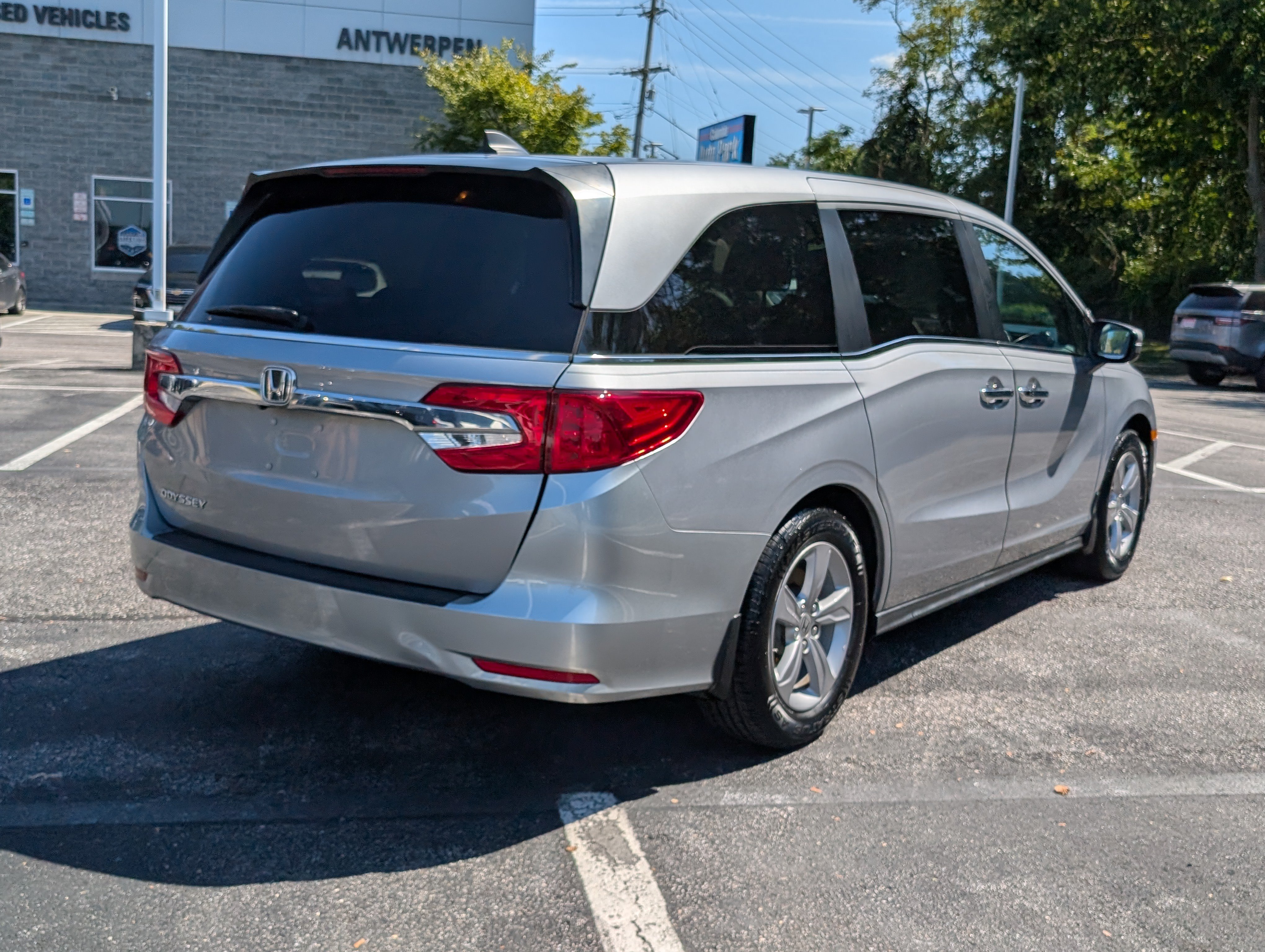 Used 2020 Honda Odyssey EX-L image 3