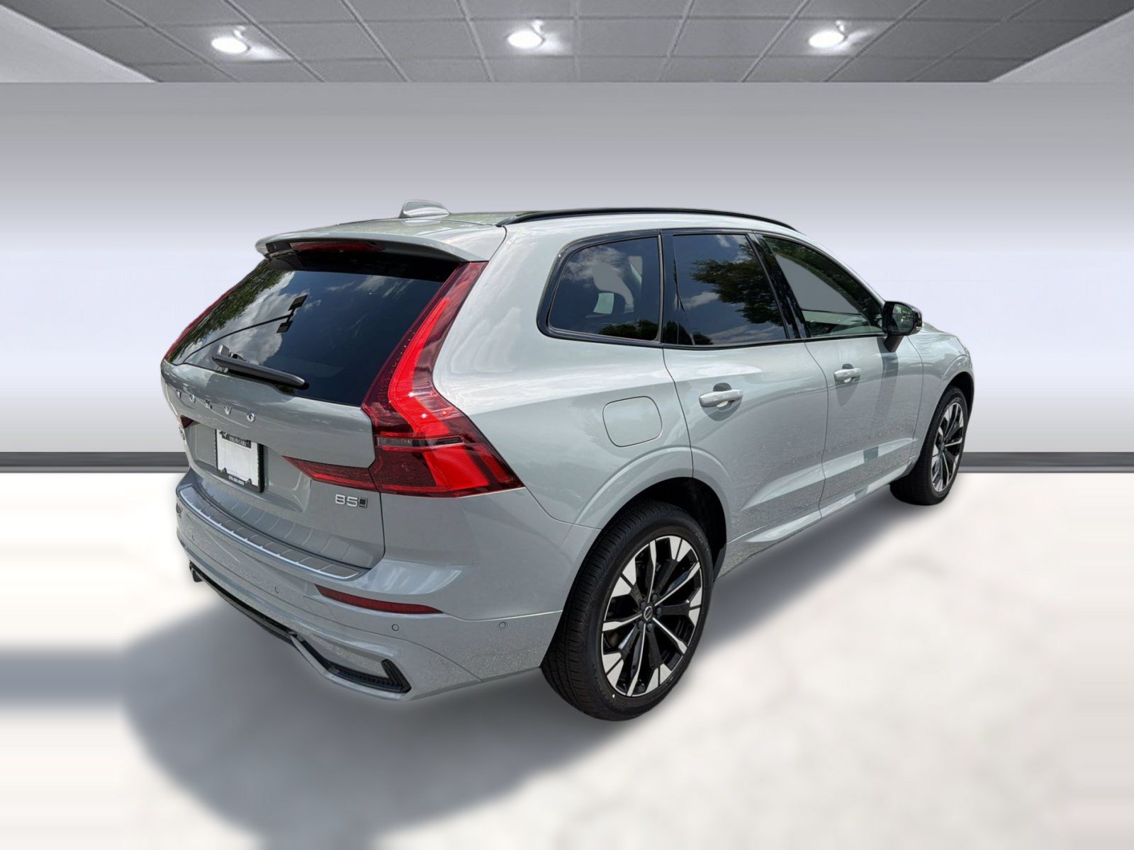 New 2026 Volvo XC60 B5 Ultra w/ Climate Package AWD/4WD image 9