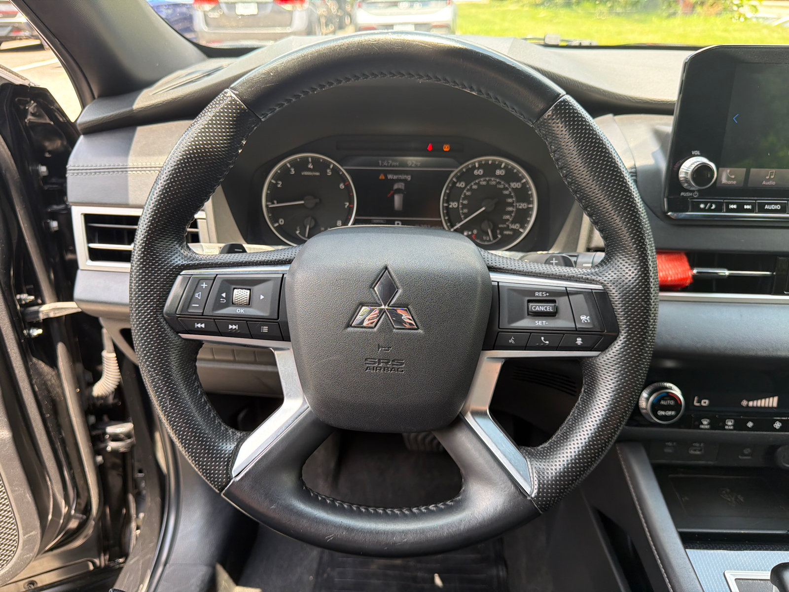 Used 2022 Mitsubishi Outlander SE FWD image 25