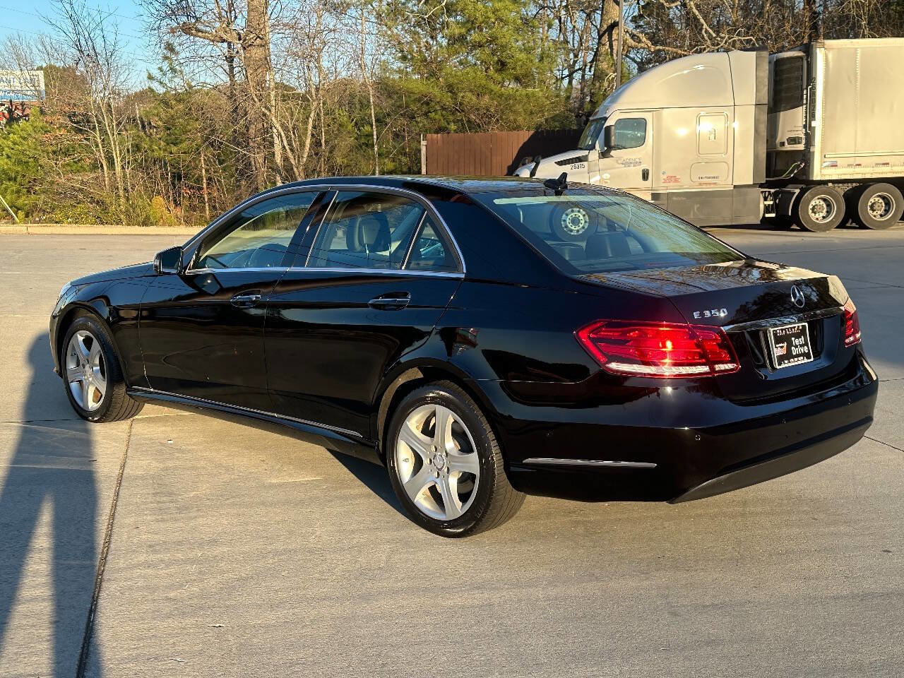 Used 2014 Mercedes-Benz E 350 E 350 Luxury 4dr Sedan image 16