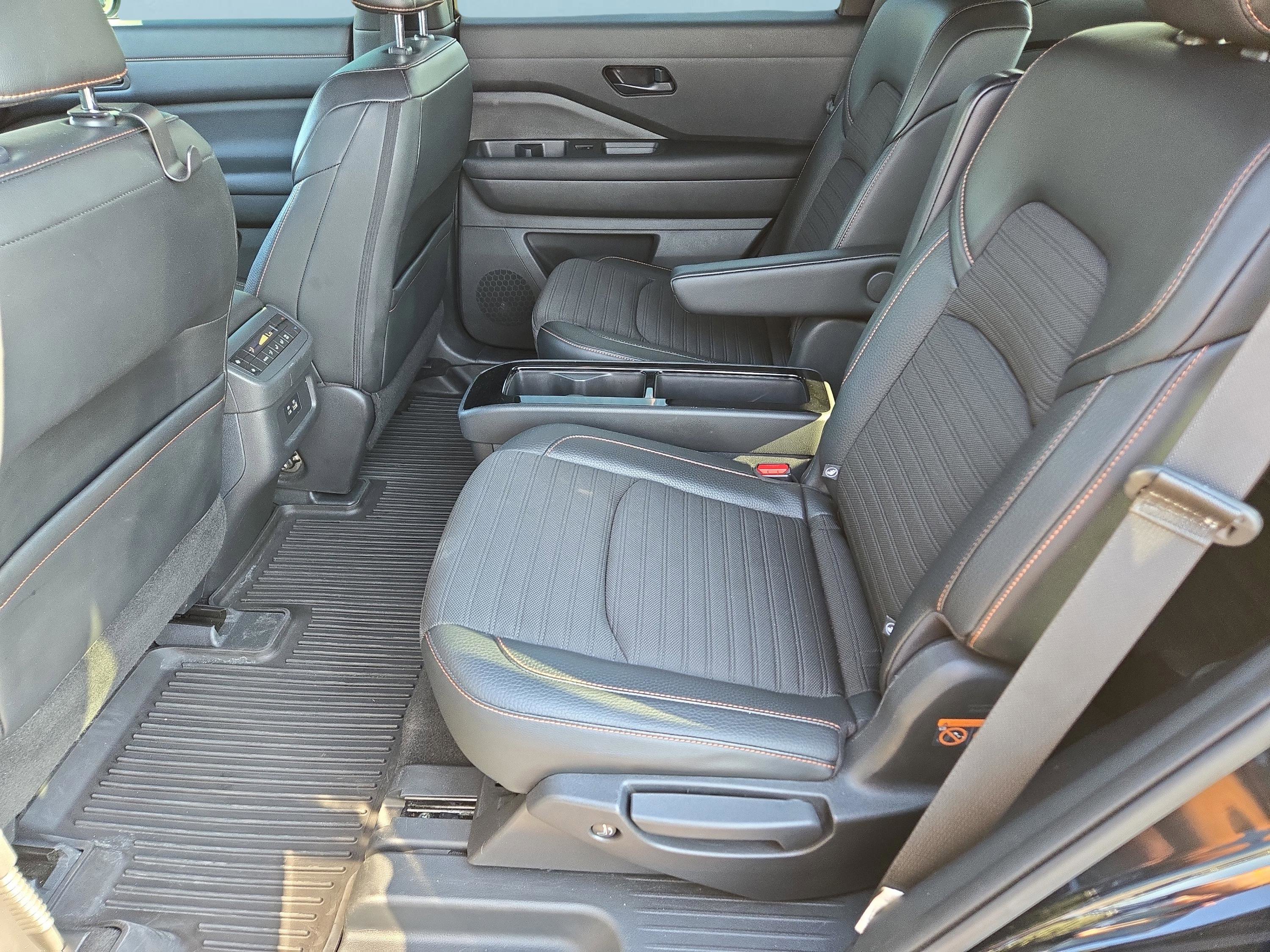 Used 2023 Nissan Pathfinder Rock Creek image 23