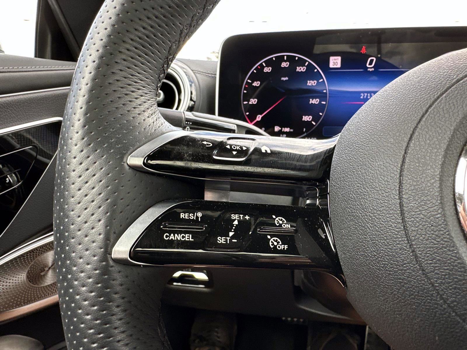 Certified 2025 Mercedes-Benz CLE 300 4MATIC Coupe image 24