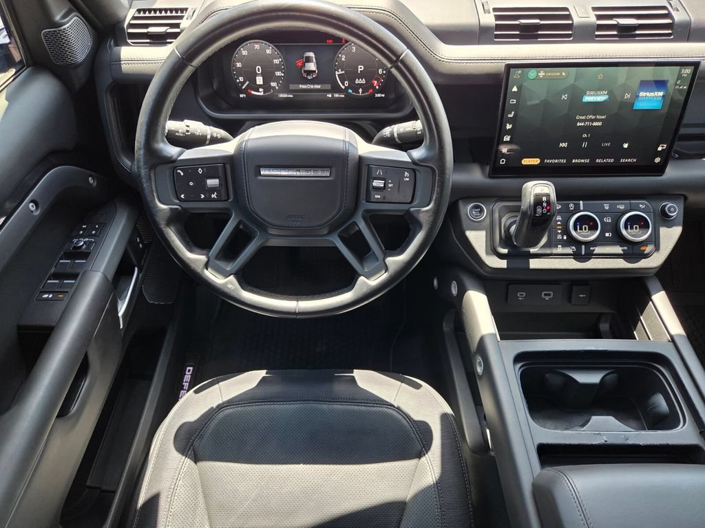 Used 2023 Land Rover Defender 110 X-Dynamic SE AWD/4WD image 15