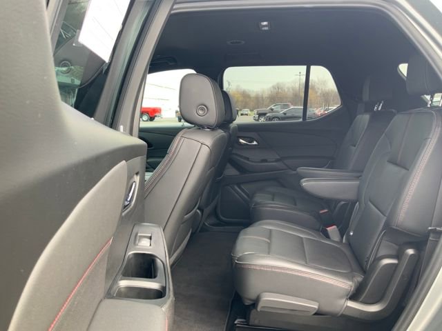 Used 2023 Chevrolet Traverse RS image 20