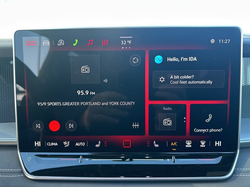 New 2026 Volkswagen Tiguan SE R-Line image 17