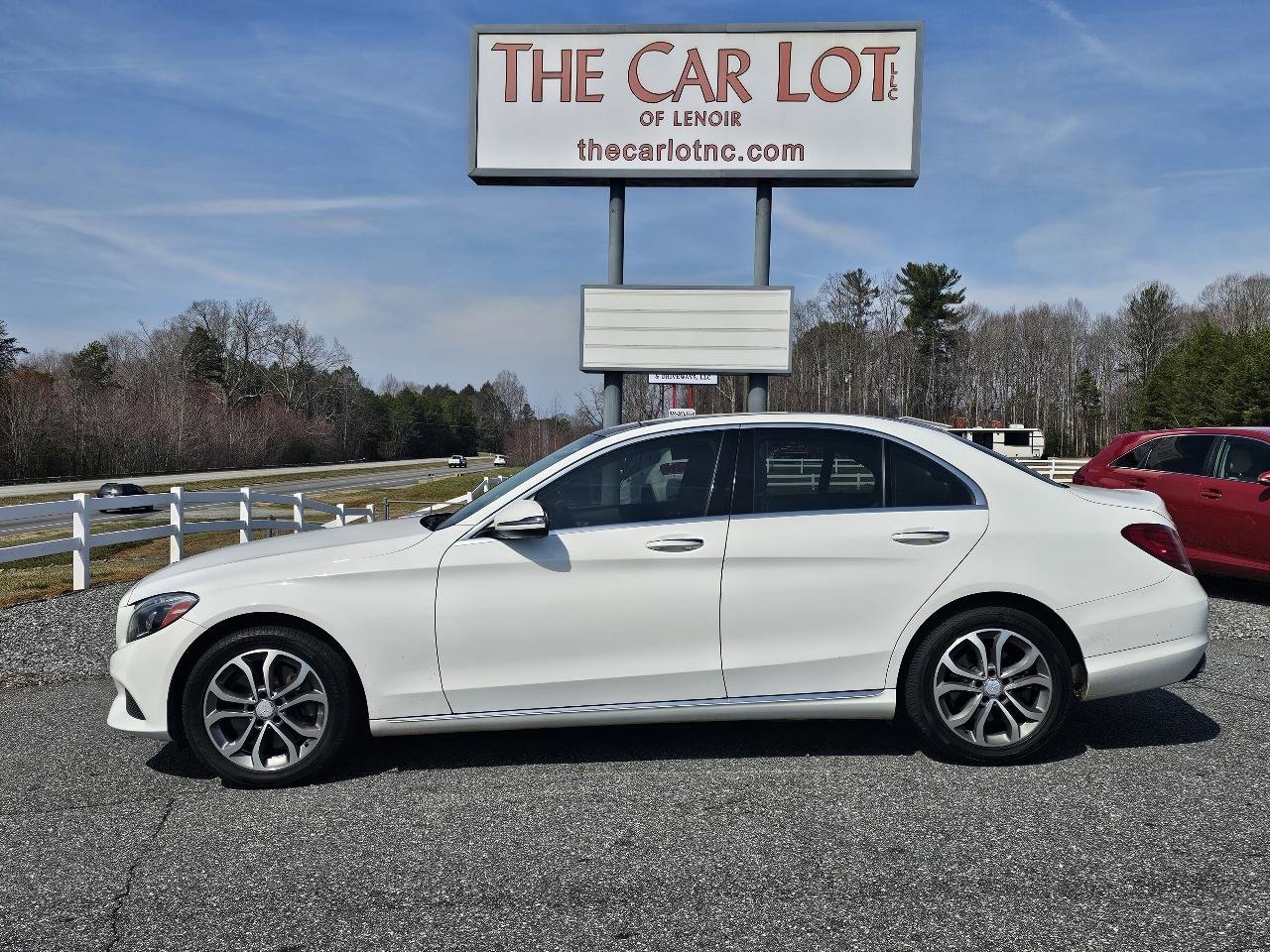 Used 2017 Mercedes-Benz C 300 4MATIC Sedan image 2