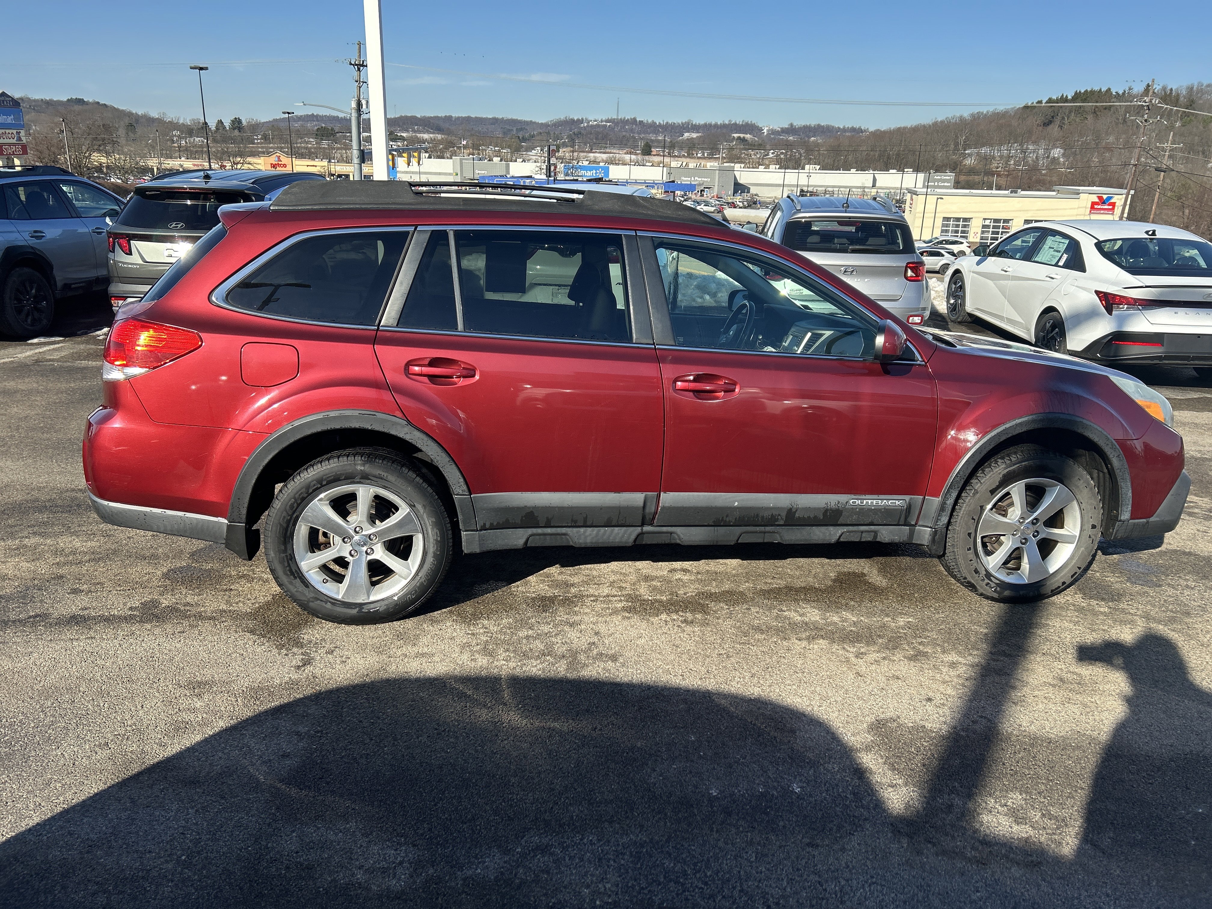 Used 2013 Subaru Outback 2.5i Limited w/ Moonroof Pkg image 4