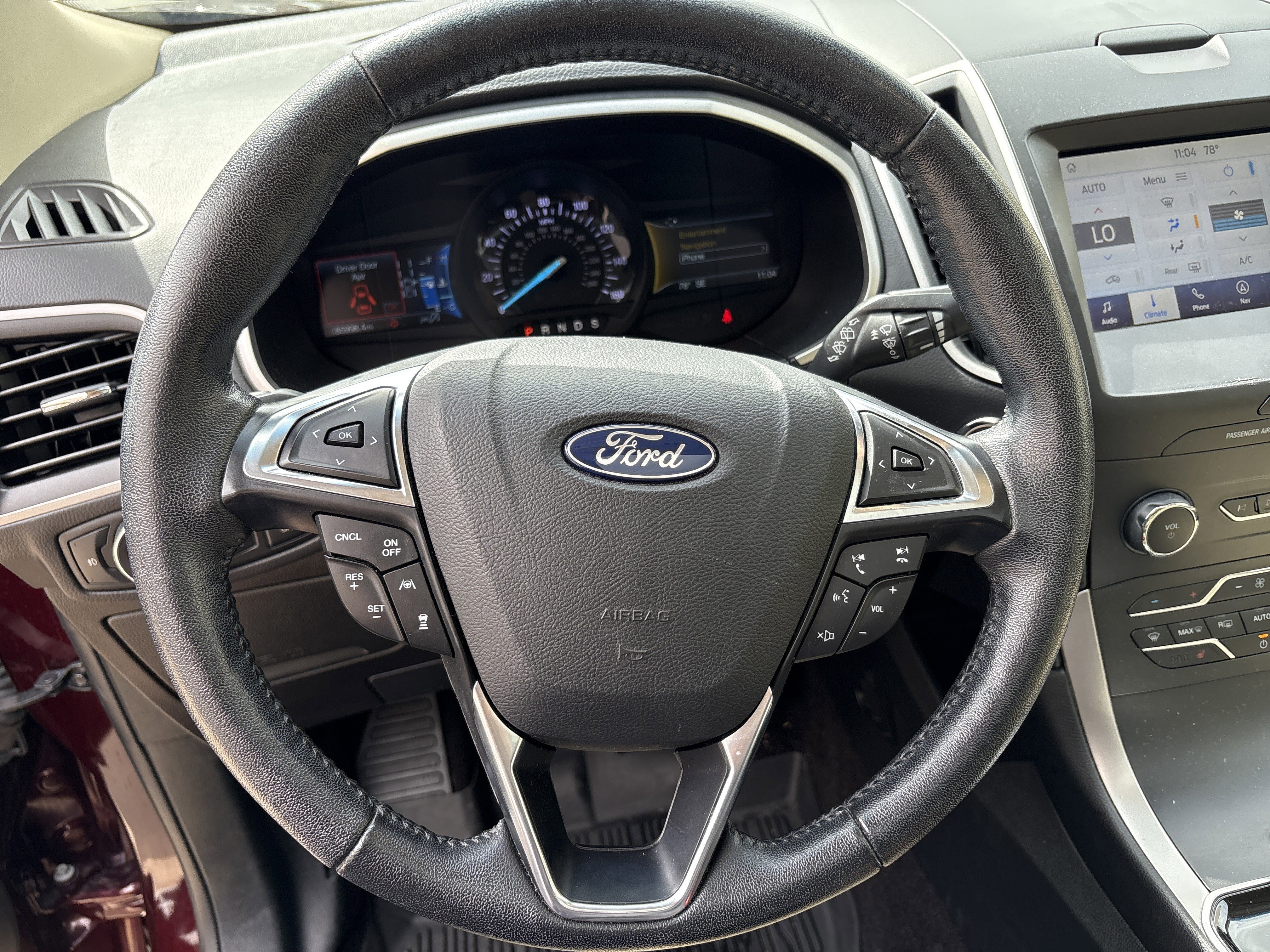 Used 2019 Ford Edge SEL w/ Equipment Group 201A image 18