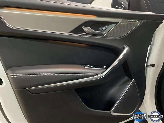 Used 2024 Jaguar F-PACE R-Dynamic S AWD/4WD image 20