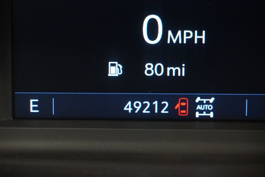 Used 2020 Chevrolet Silverado 1500 LT w/ All-Star Edition AWD/4WD image 8