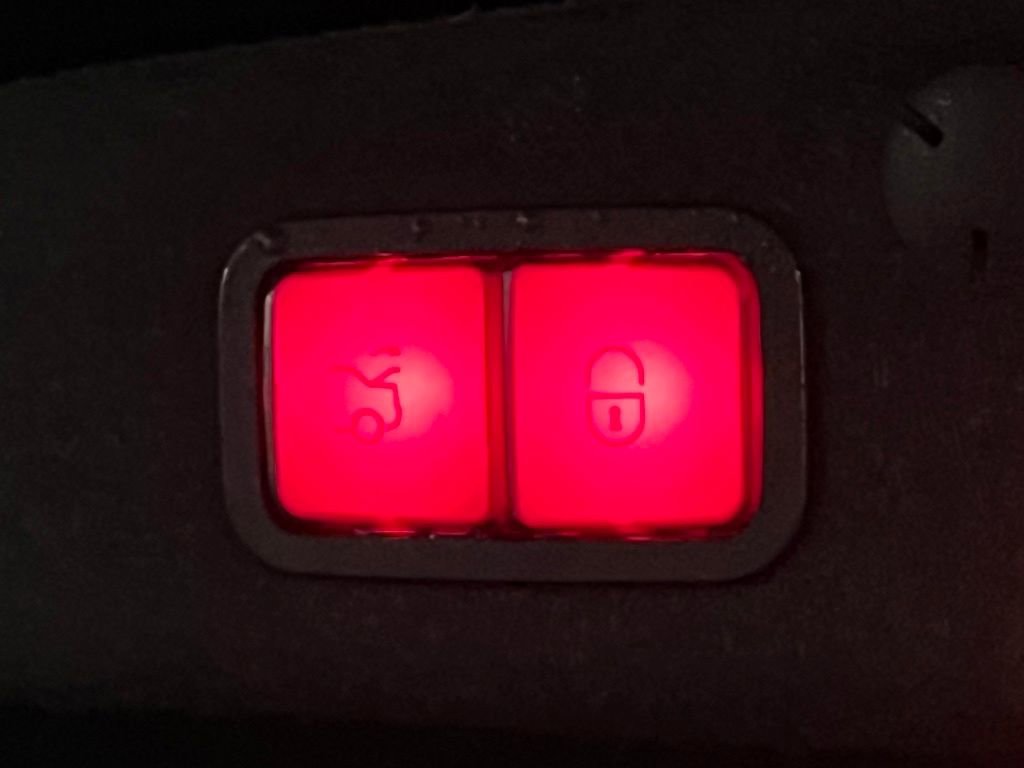 Used 2019 Mercedes-Benz C 300 4MATIC Sedan image 38