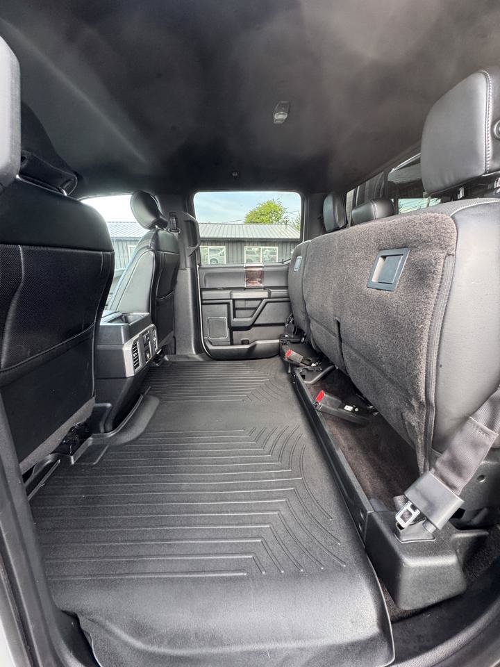 Used 2016 Ford F150 Platinum w/ Equipment Group 701A Luxury AWD/4WD image 19