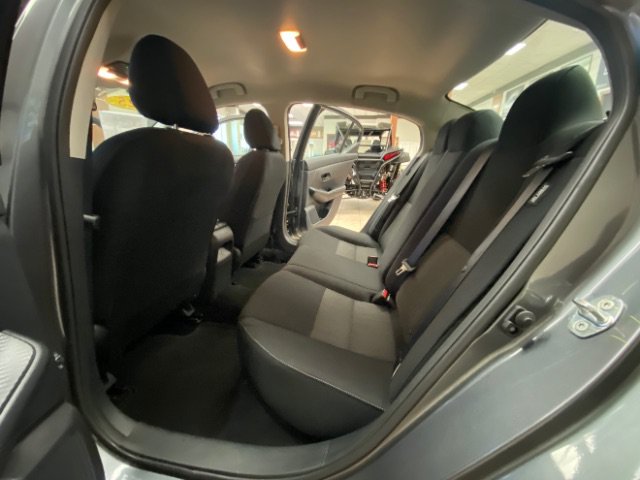 Used 2025 Nissan Sentra SV FWD image 17