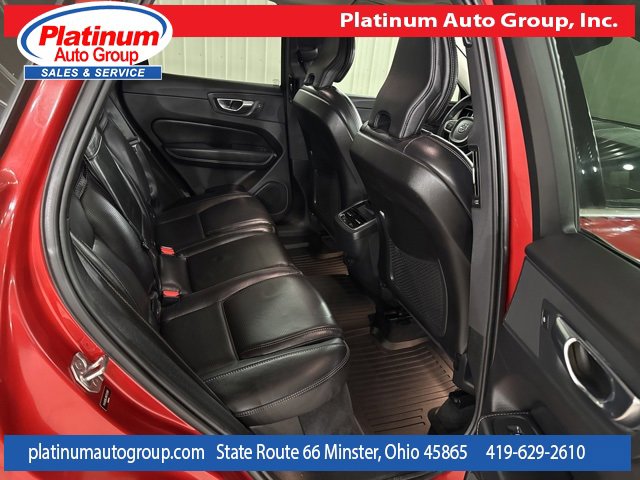 Used 2021 Volvo XC60 T5 Inscription image 35