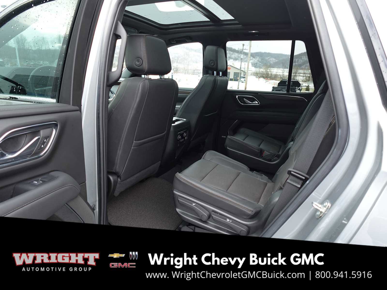 Used 2023 Chevrolet Tahoe High Country w/ Premium Package image 27