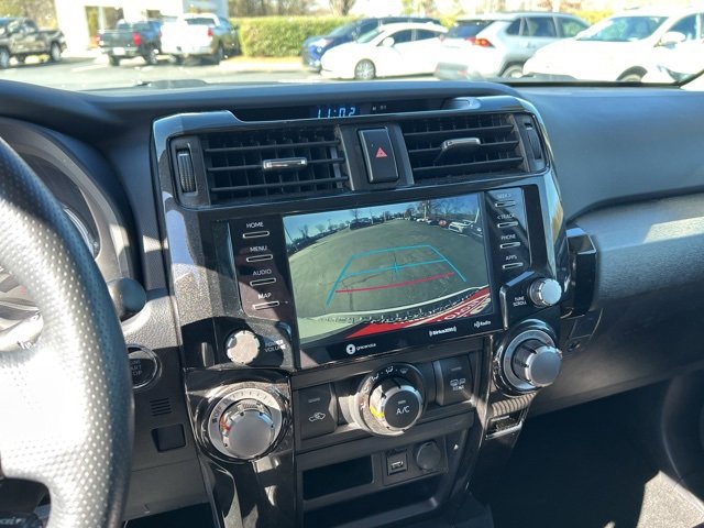 Used 2022 Toyota 4Runner TRD Off-Road image 23