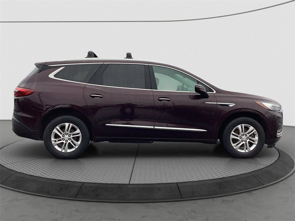 Used 2018 Buick Enclave Essence w/ Trailering Package image 8