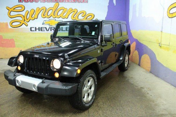 Used 2015 Jeep Wrangler Unlimited Sahara w/ Max Tow Package image 7