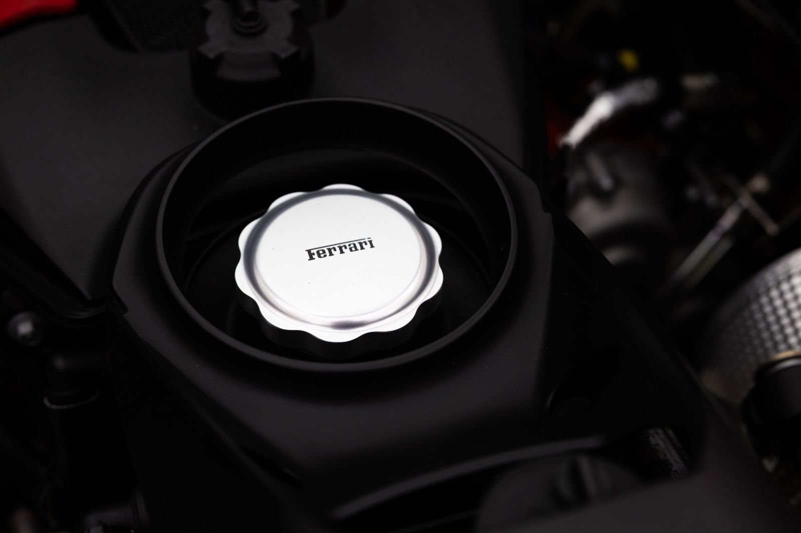 Used 2019 Ferrari 488 GTB RWD image 20