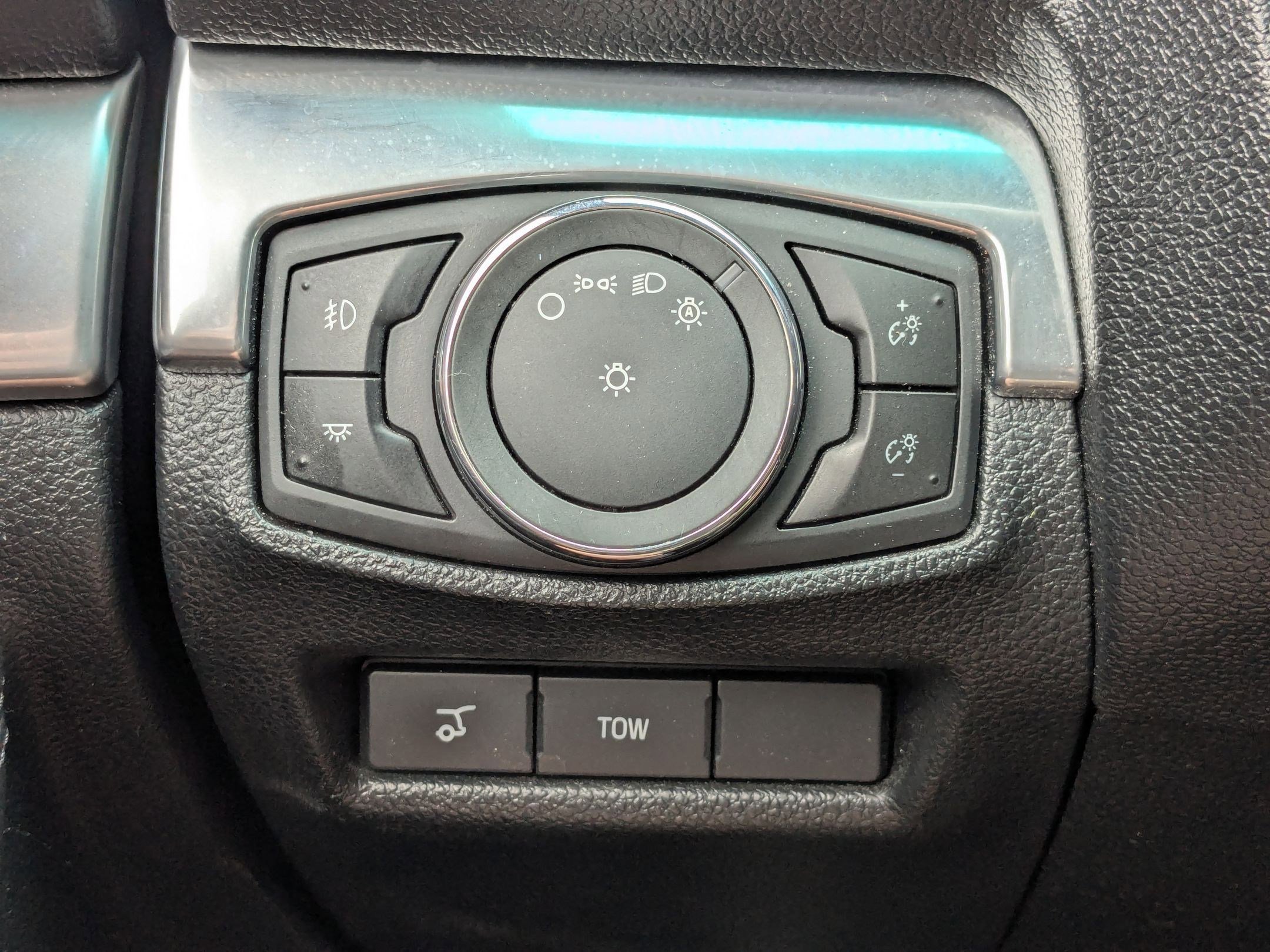 Used 2016 Ford Explorer Limited AWD/4WD image 17