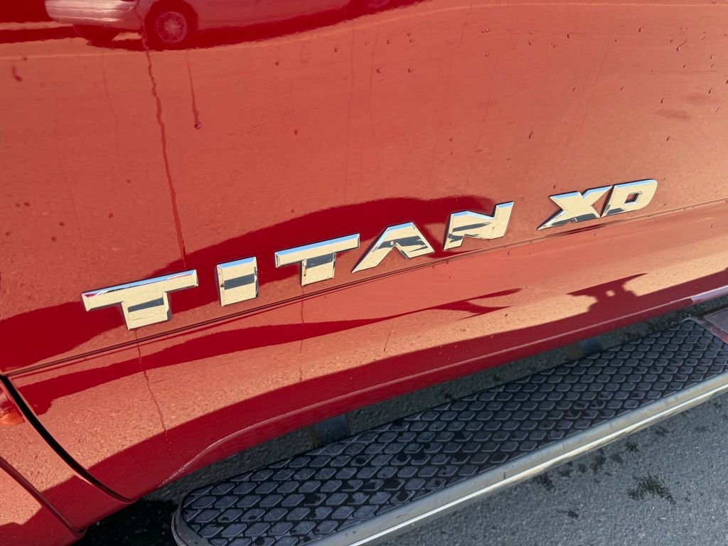 Used 2021 Nissan Titan Platinum Reserve w/ Moonroof Package image 12