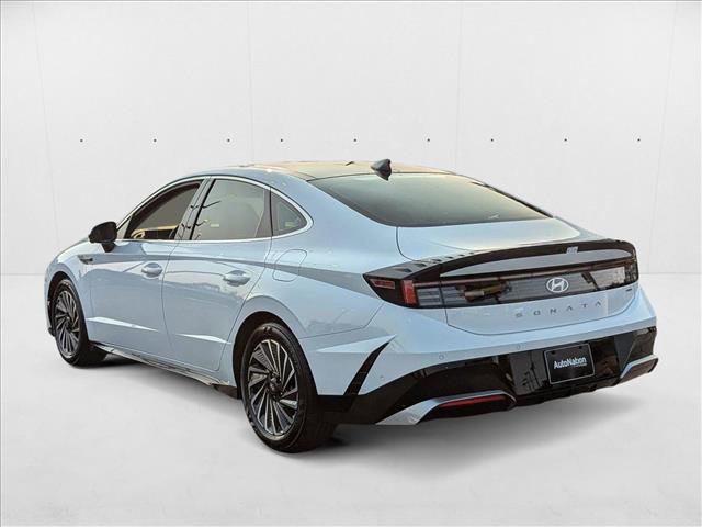 New 2025 Hyundai Sonata Limited image 8