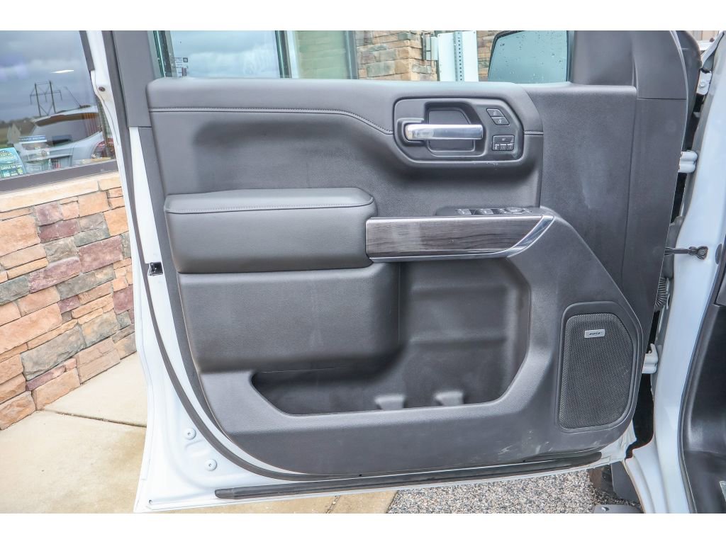 Used 2019 Chevrolet Silverado 1500 LTZ w/ LTZ Premium Package AWD/4WD image 9