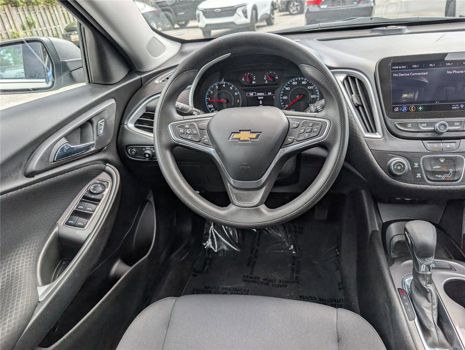 Used 2023 Chevrolet Malibu LS FWD image 16
