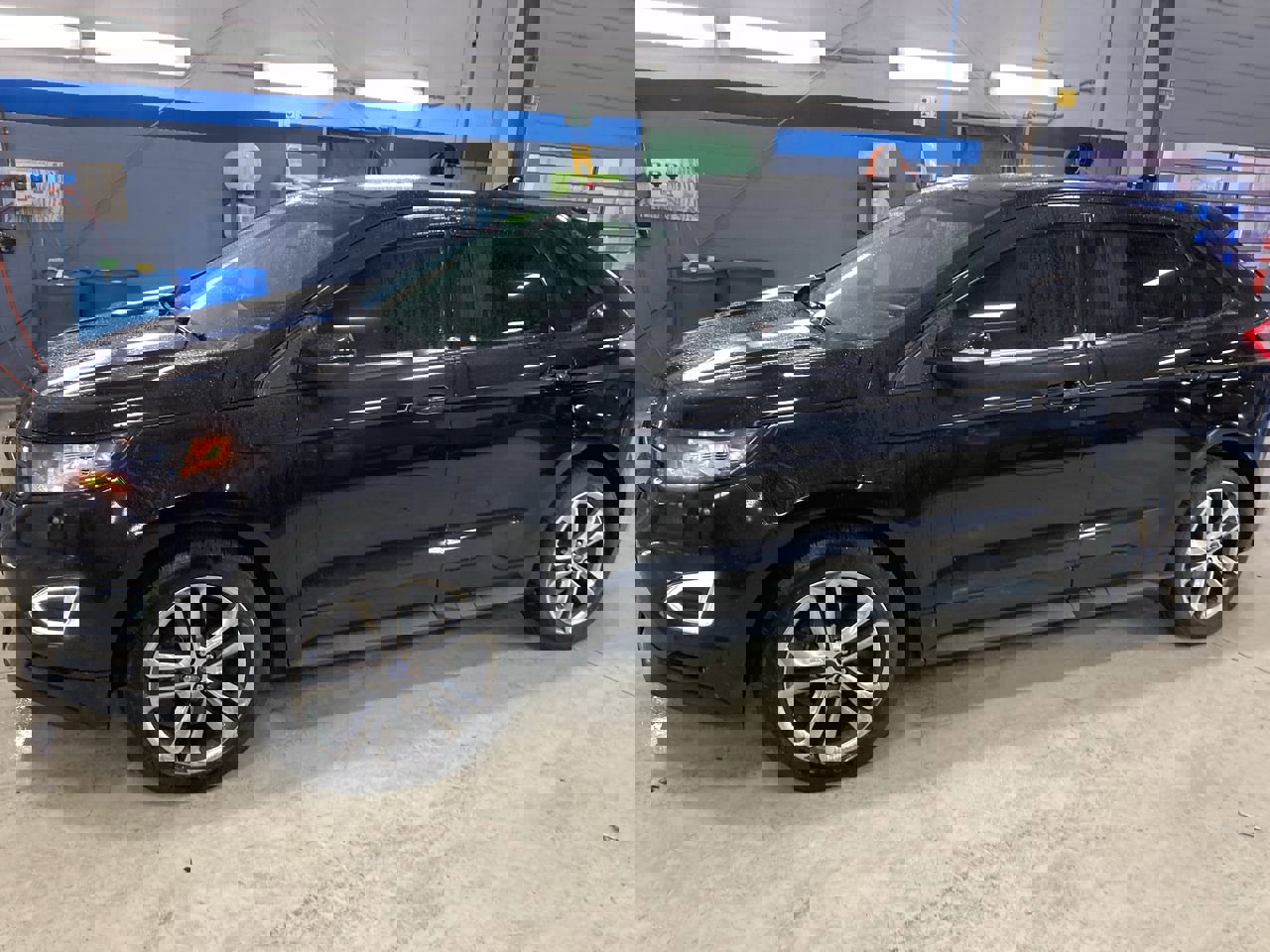 Used 2018 Ford Edge Sport w/ Equipment Group 401A image 4