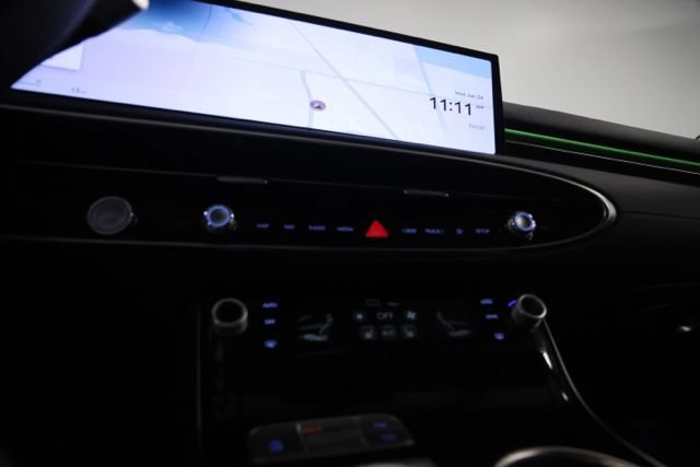 New 2026 Genesis GV70 2.5T AWD/4WD image 25