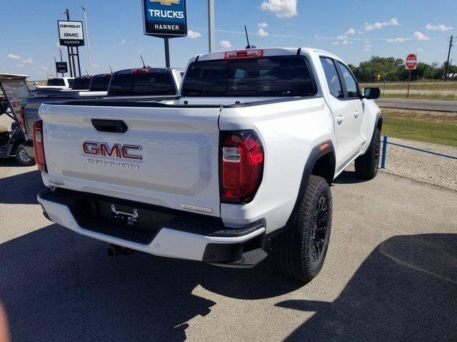 New 2026 GMC Canyon Elevation w/ Convenience Package image 4