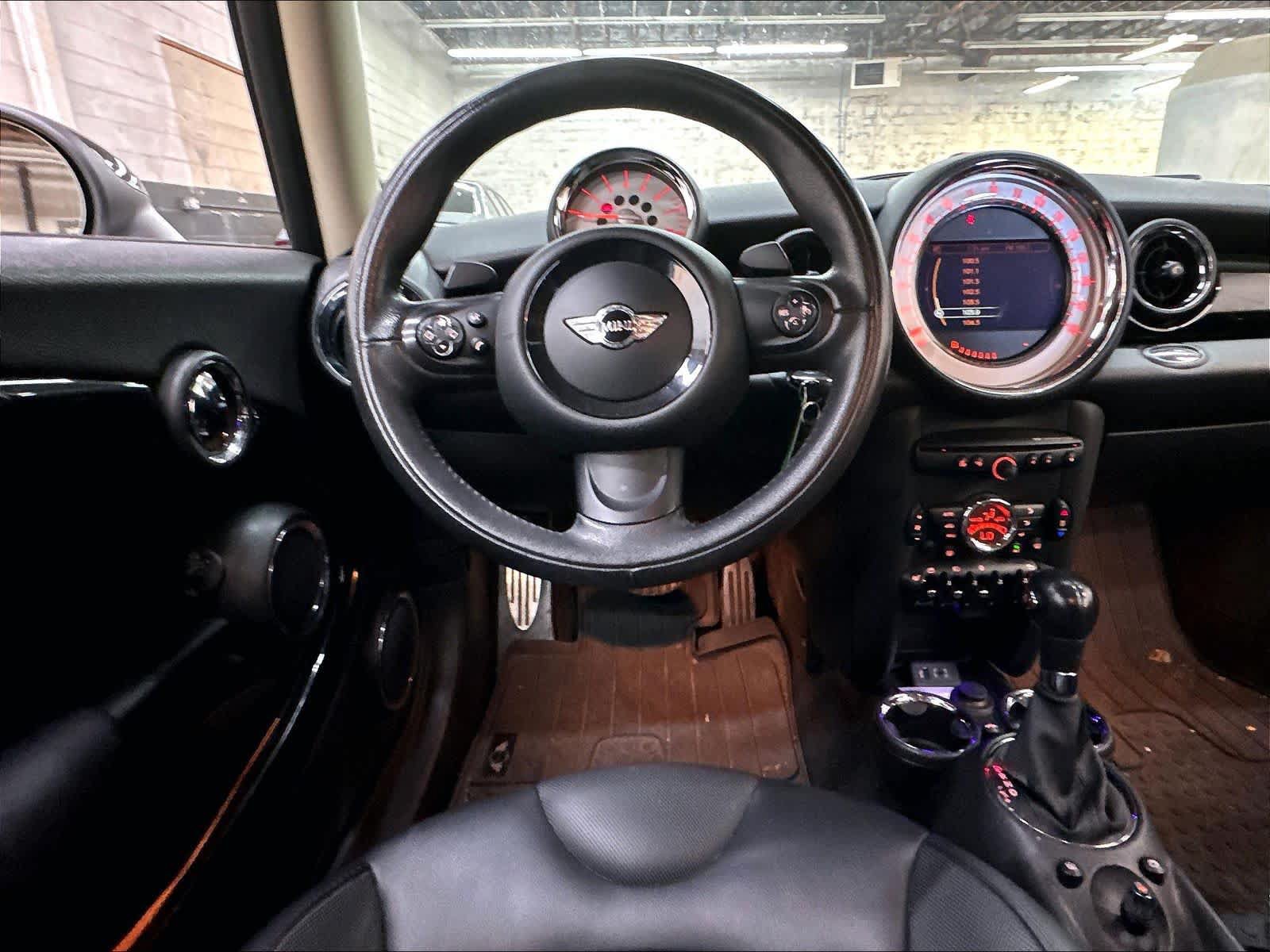 Used 2014 MINI Cooper Clubman S FWD image 8