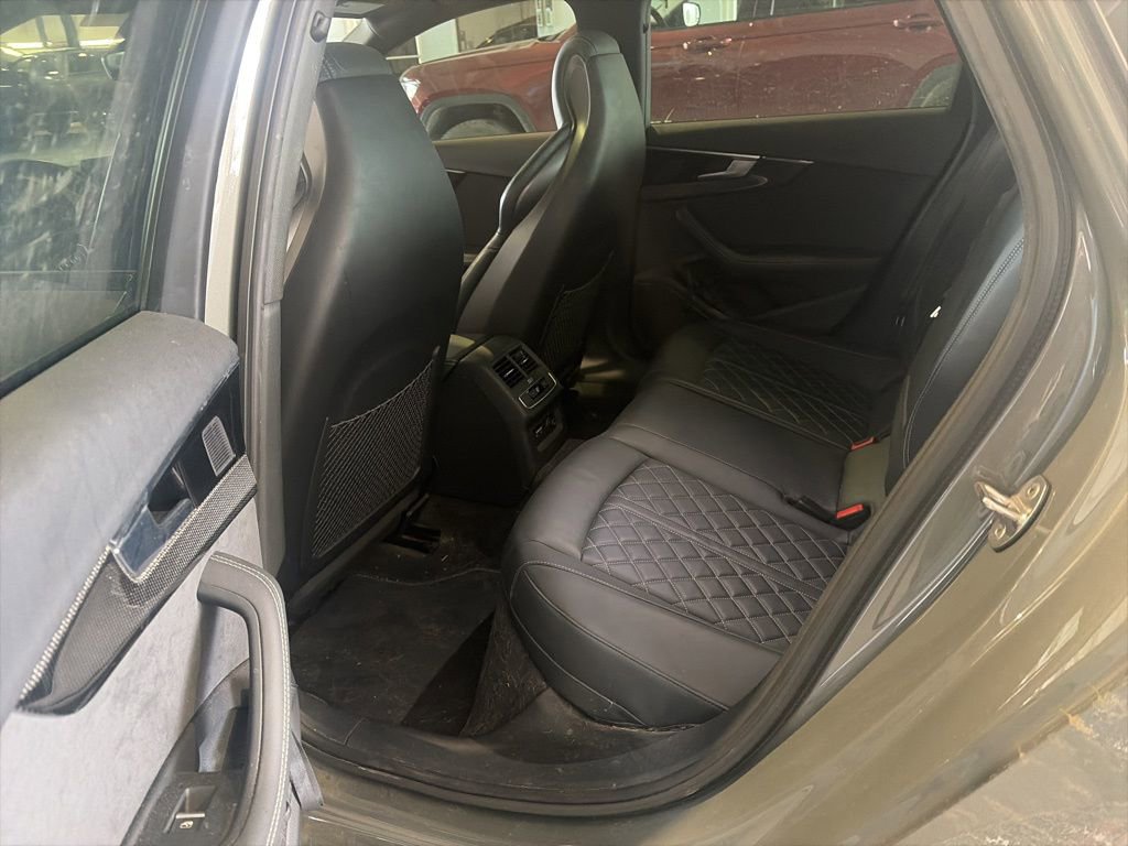 Used 2023 Audi S4 Premium Plus image 11