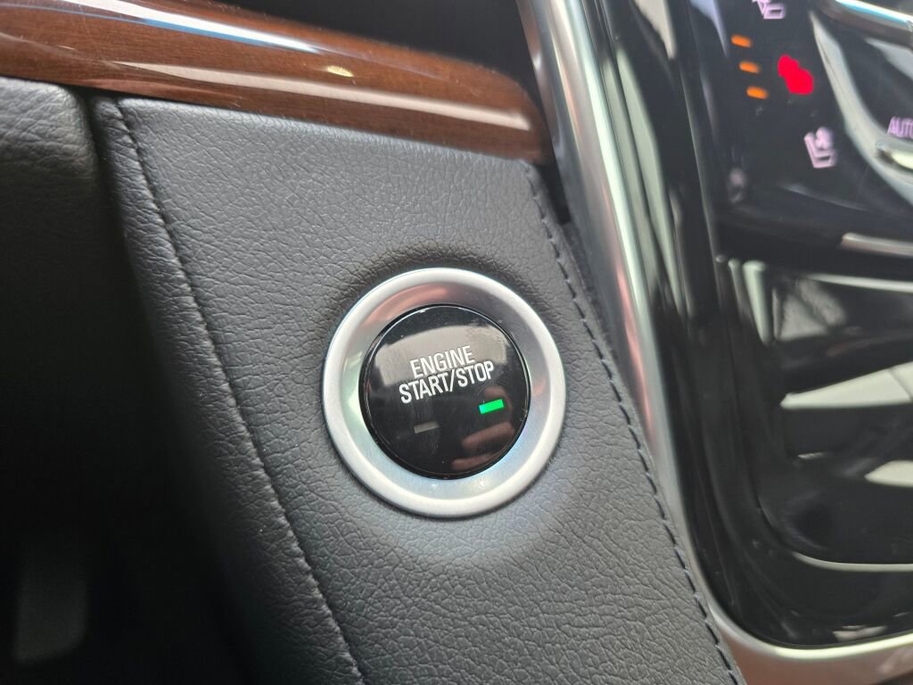 Used 2019 Cadillac Escalade Luxury image 31
