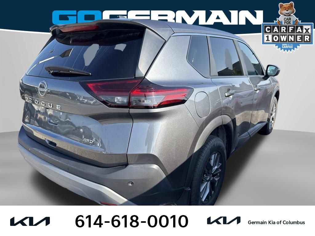 Used 2023 Nissan Rogue S AWD/4WD image 5