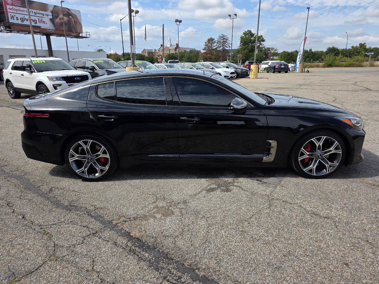 Used 2020 Kia Stinger GT1 AWD/4WD image 4