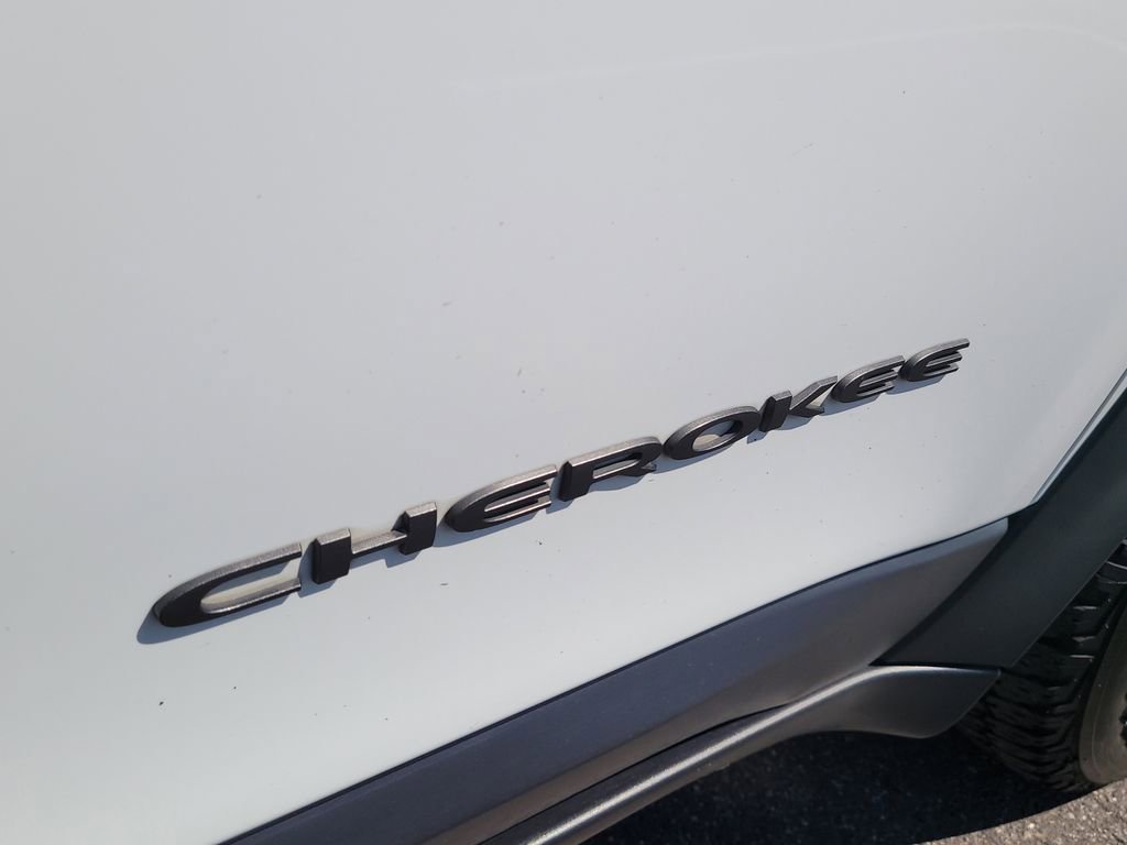 Certified 2022 Jeep Cherokee Trailhawk image 6