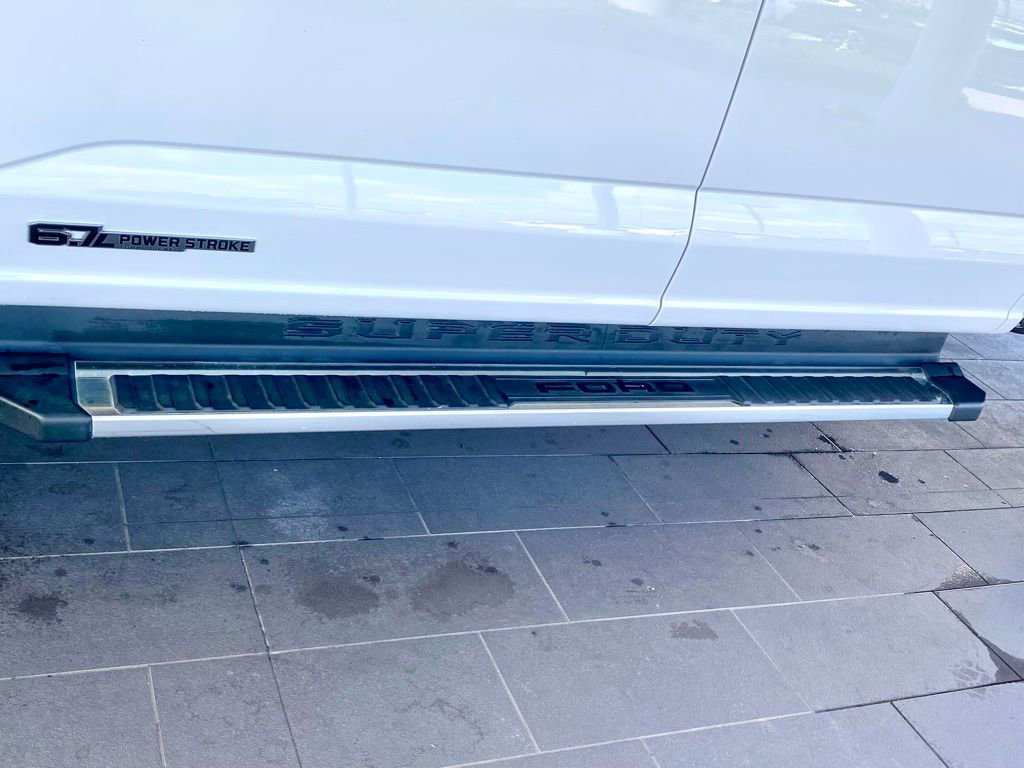Used 2023 Ford F250 Lariat w/ Chrome Package AWD/4WD image 12