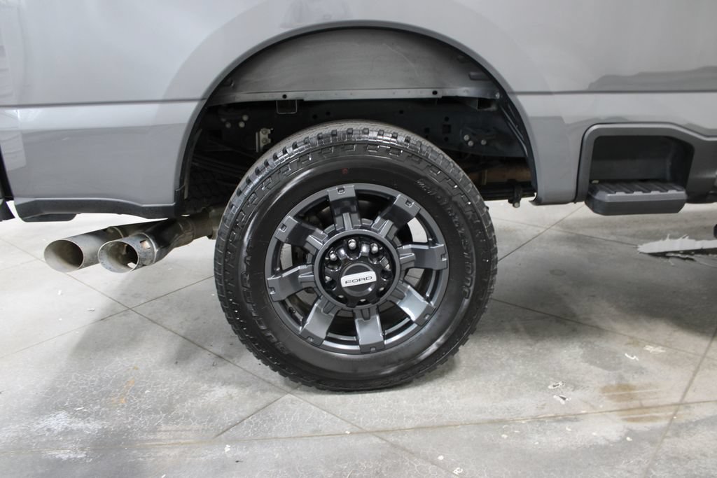 Used 2024 Ford F350 Lariat w/ Sport Appearance Package AWD/4WD image 42