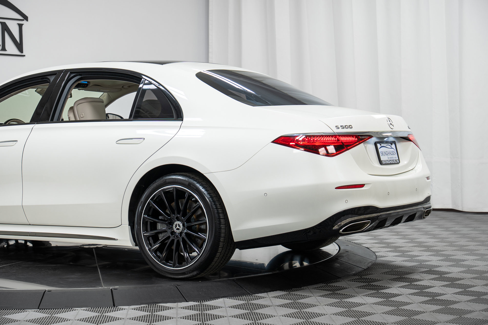 Certified 2023 Mercedes-Benz S 500 S 500 4MATIC w/ AMG Line image 29