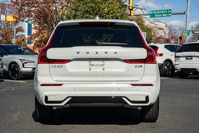 New 2026 Volvo XC60 B5 Ultra w/ Protection Package Premier image 5