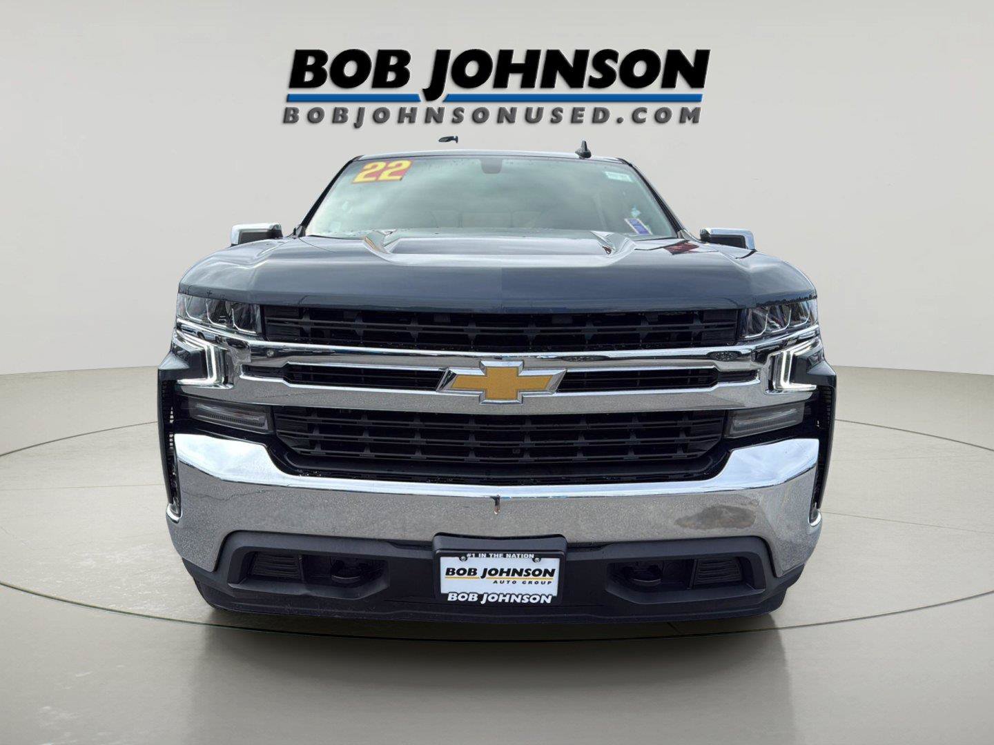 Used 2022 Chevrolet Silverado 1500 LT AWD/4WD image 2