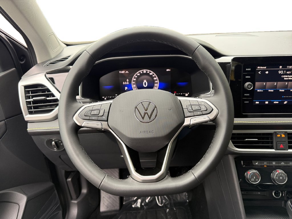 New 2027 Volkswagen Taos Sport AWD/4WD image 12