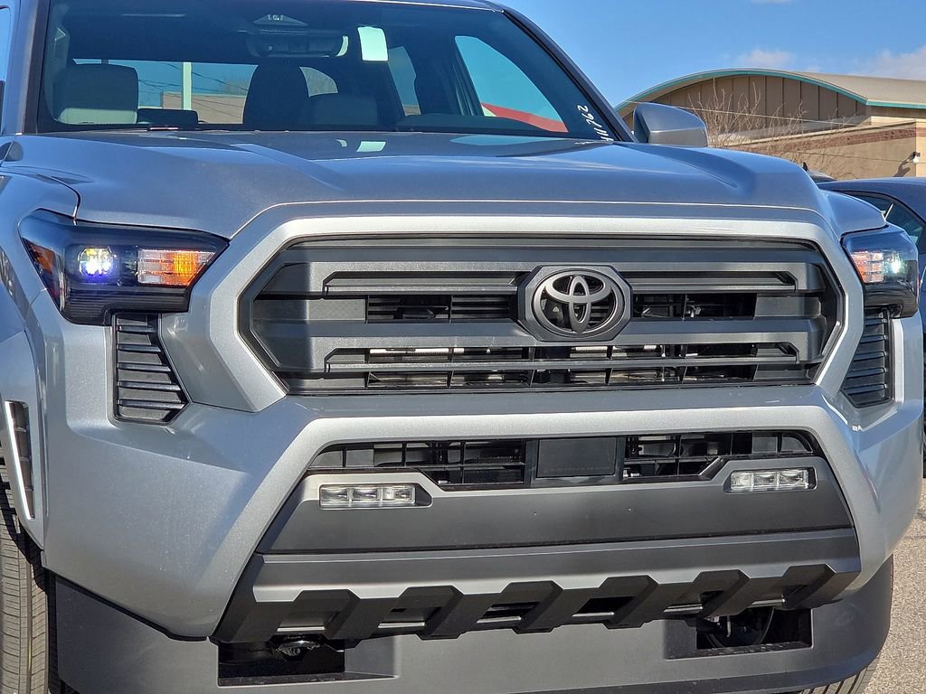 New 2026 Toyota Tacoma SR5 AWD/4WD image 9