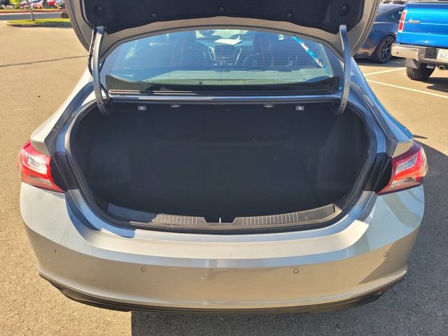 Used 2024 Chevrolet Malibu LT FWD image 11