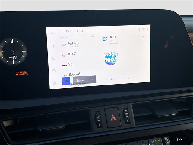 New 2025 Lexus ES 350 w/ Premium Package image 32